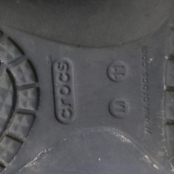 CROCS Men's Size 11 Black Slide Sandals - Picture 5 of 5